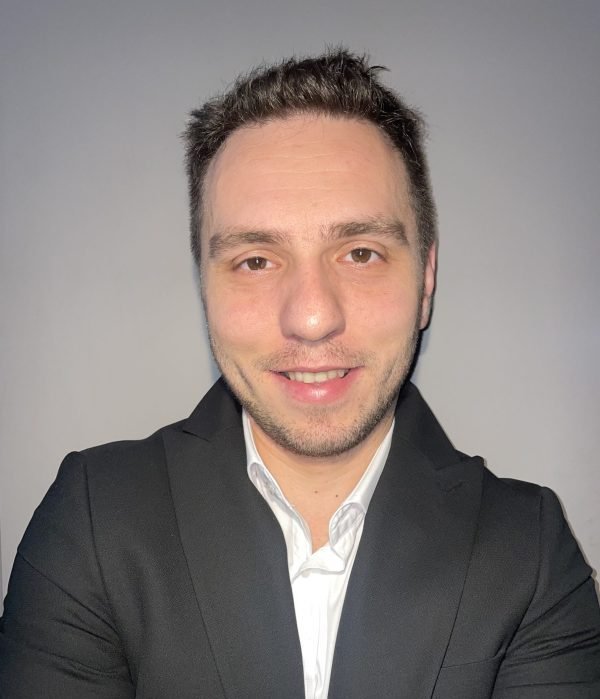 Tiberiu Cazangiu Co-Founder & Product & Market Strategist pixelplot ai